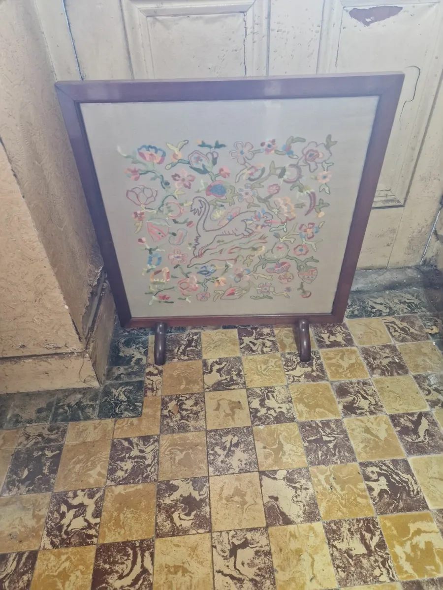Vintage Antique Tapestry Fire Guard - Image 1