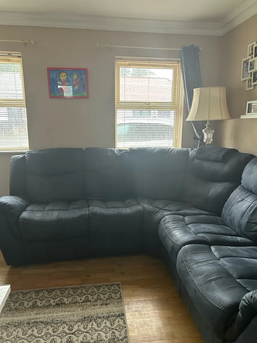 Corner Suite & Matching Swivel Chair - Image 2