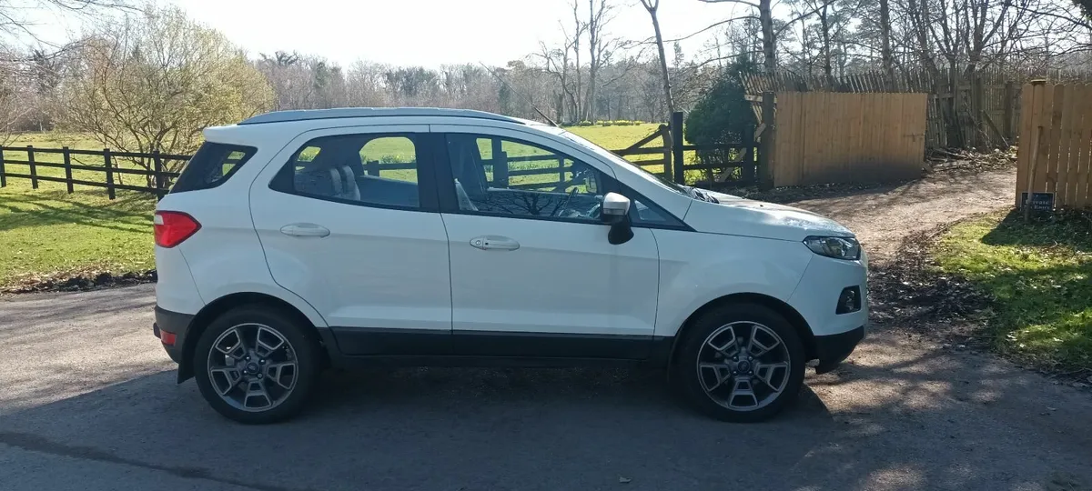 Ford EcoSport 2015 - Image 3
