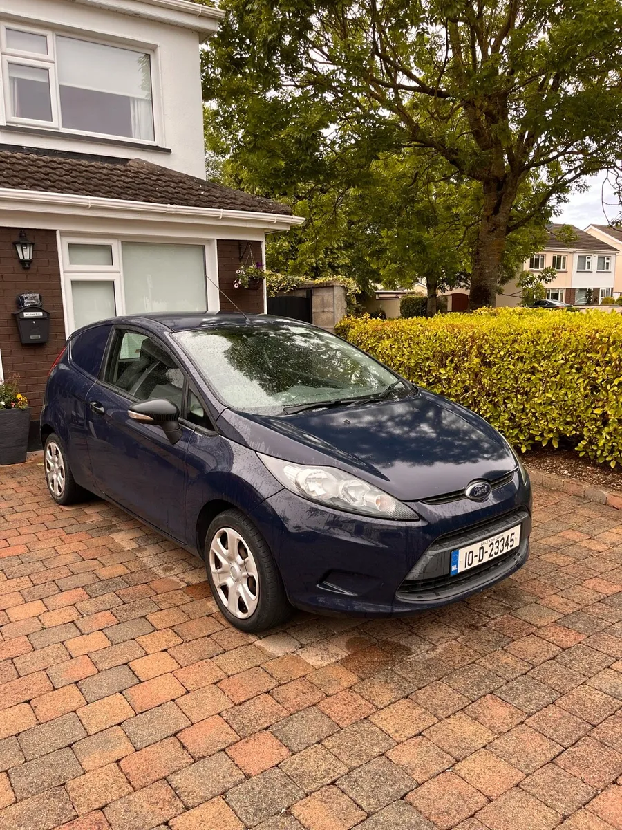 Ford Fiesta  Deisel van 1400 - Image 1
