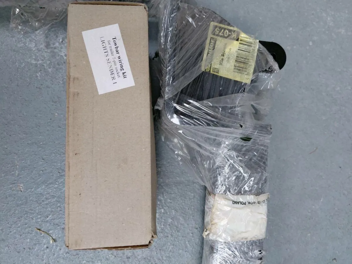 Kia stonic tow bar - Image 1