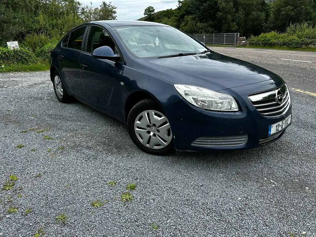 Opel Insignia 2012 - Image 1
