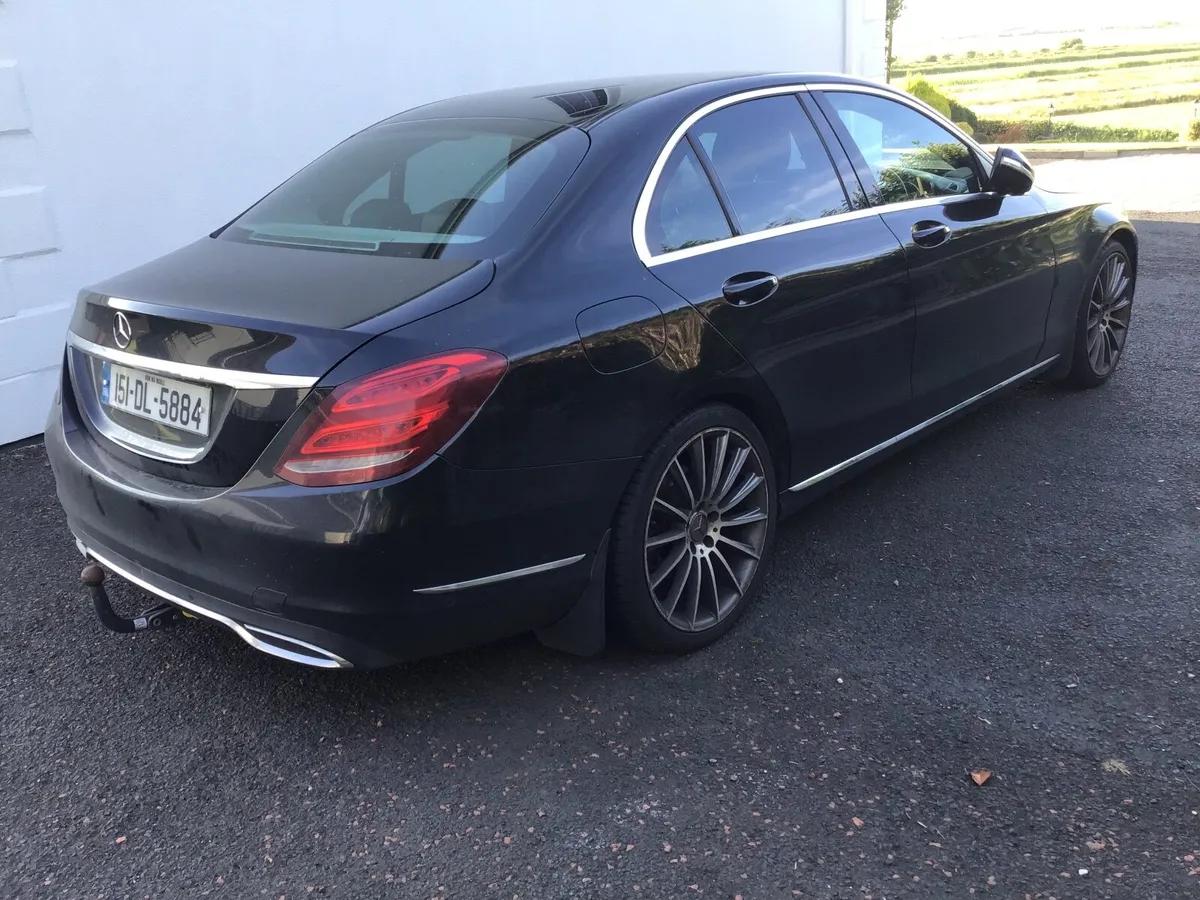 Mercedes-Benz C-Class 2015 - Image 3