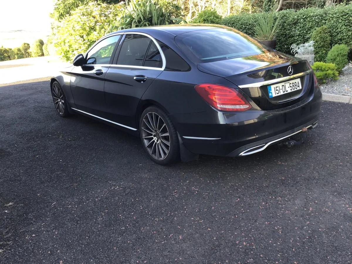 Mercedes-Benz C-Class 2015 - Image 4