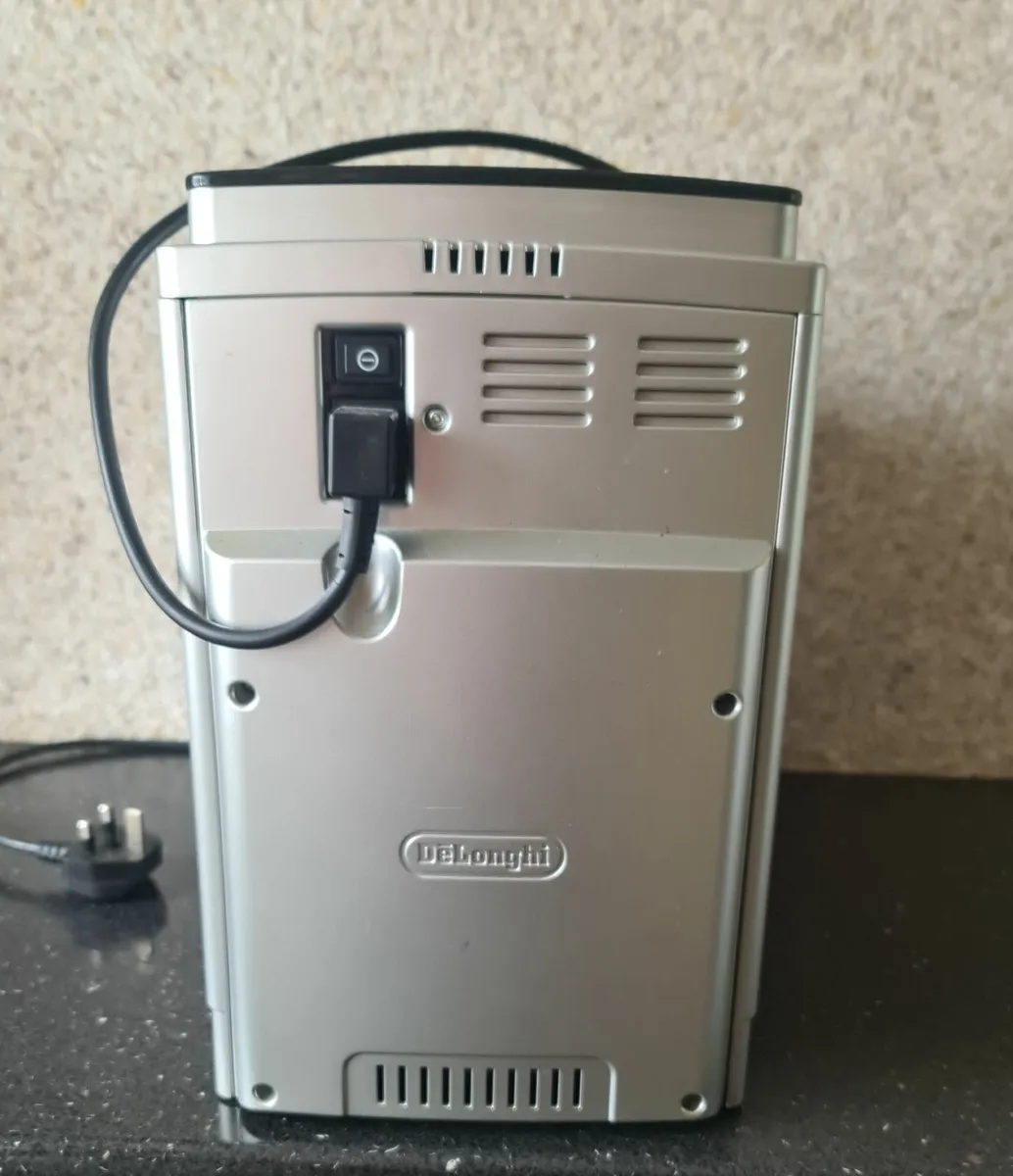 DELONGHI Bean to Cup Coffee Machine - Image 3