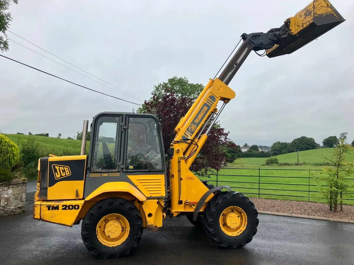 JCB LOADING SHOVEL - Image 2