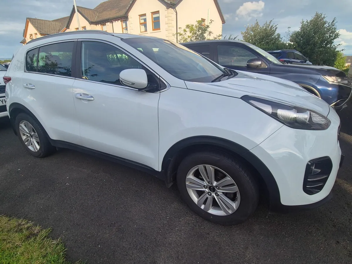 Kia Sportage 2016 - Image 2