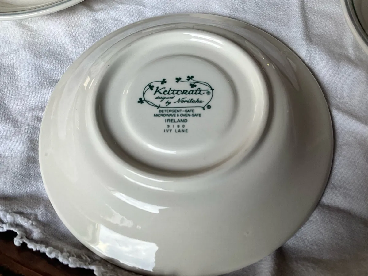 Noritake Keltcraft Ware. Ivy Lane. No. 1980 - Image 2