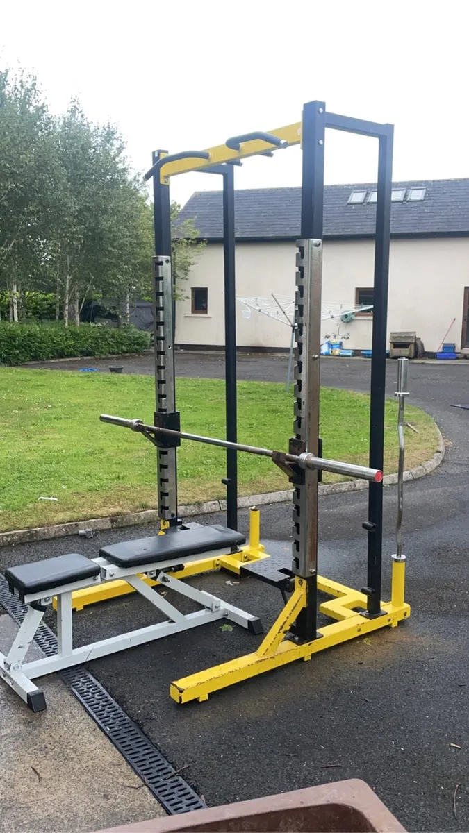 Complete Home gym with 200kg+ - Image 1