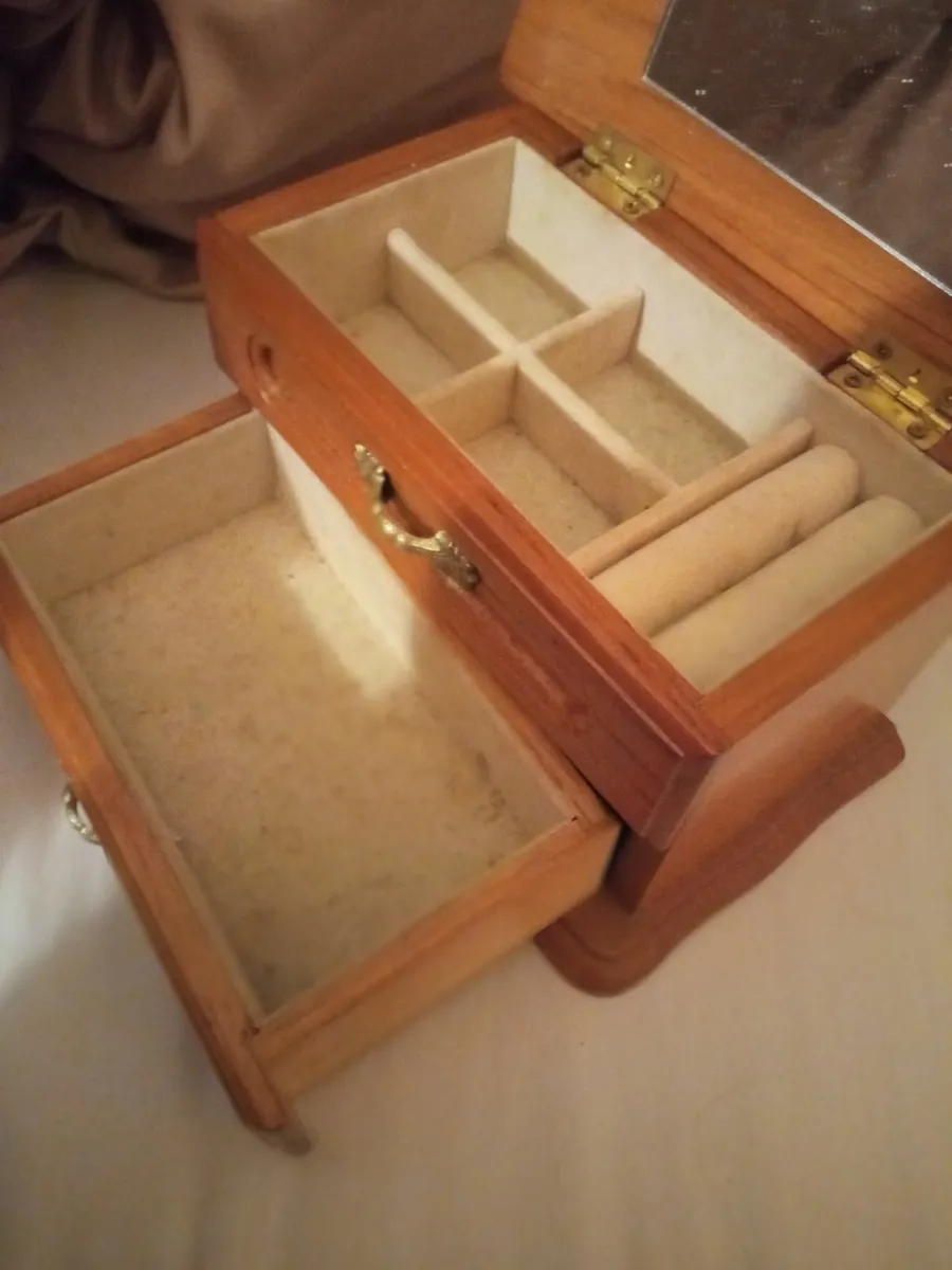 Jewellery Box - Image 3