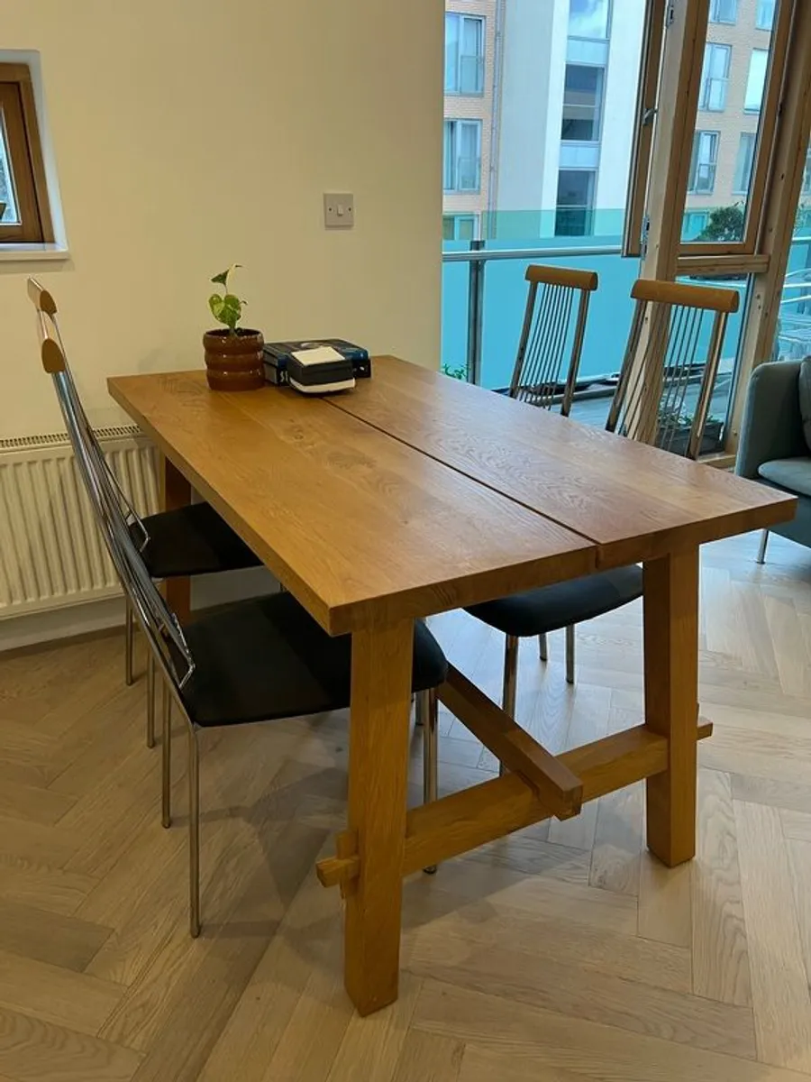 table - Image 1