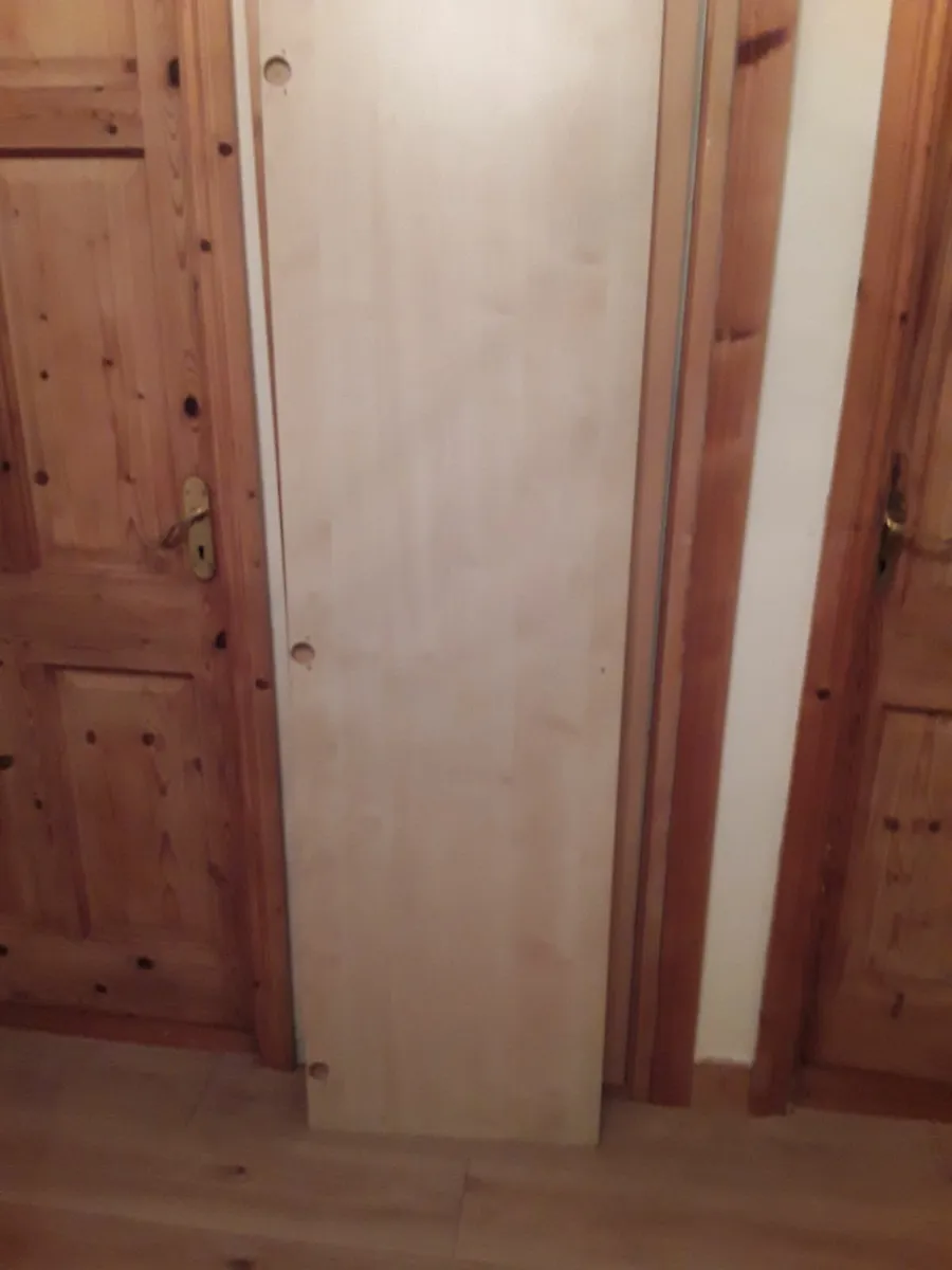 Beach coloured cloakroom door - Image 3