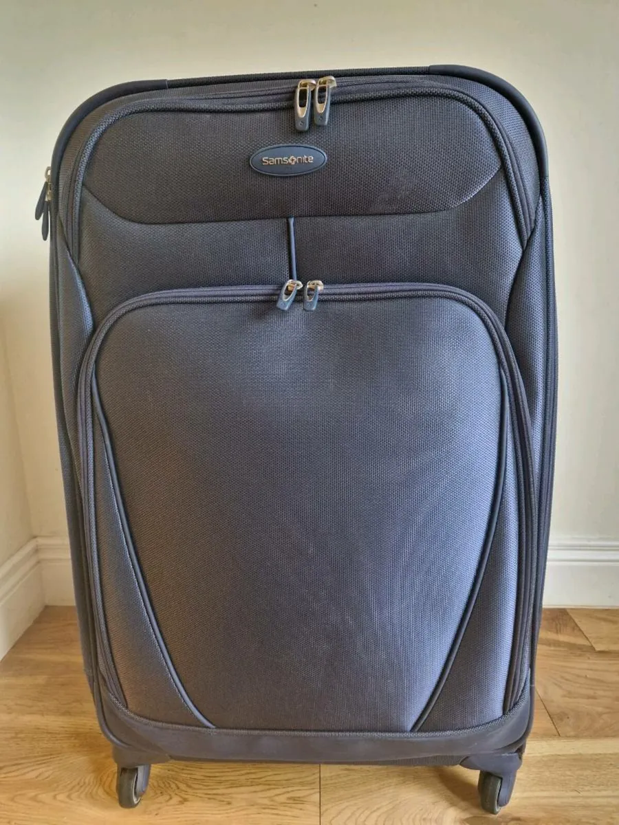 Extra large Samsonite suitcase luggage - Image 1