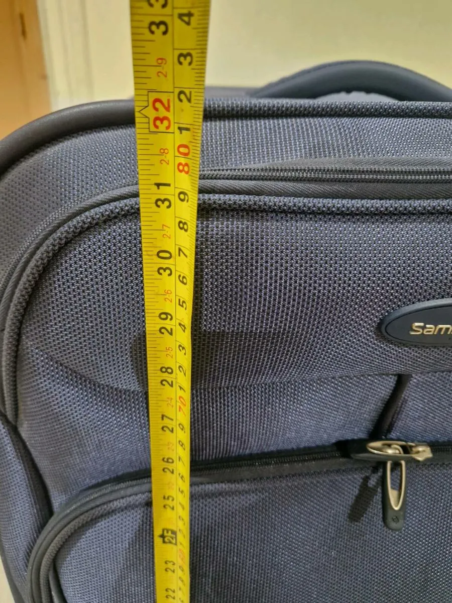 Extra large Samsonite suitcase luggage - Image 4