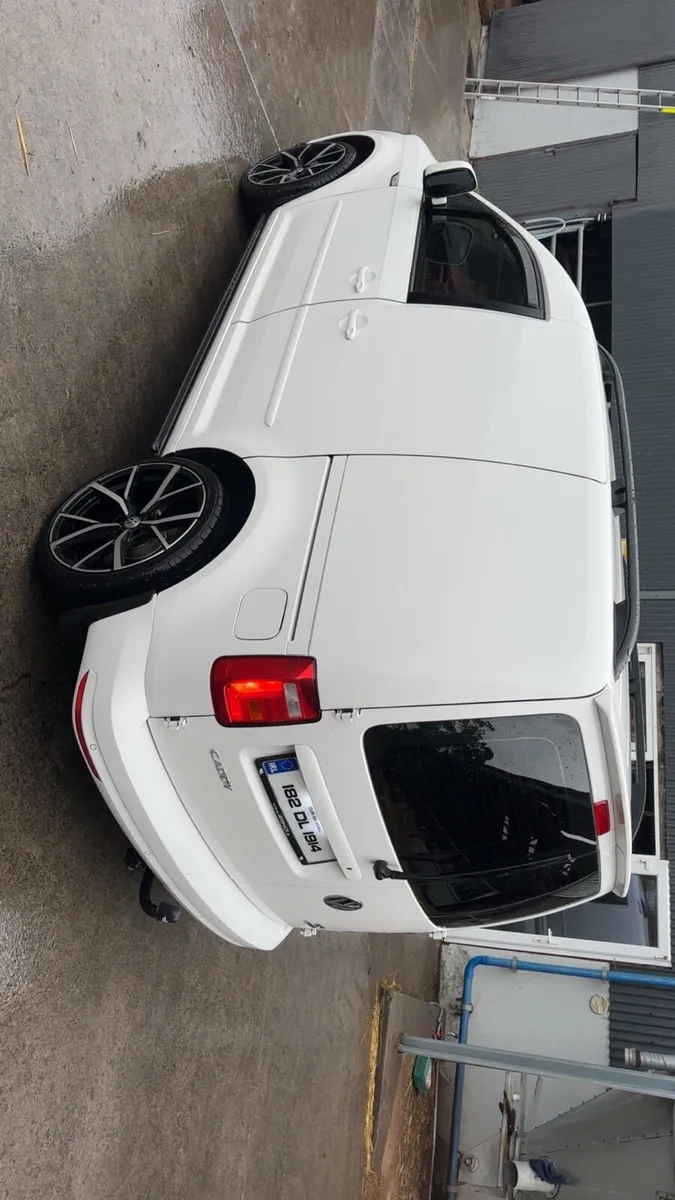 Volkswagen caddy - Image 3