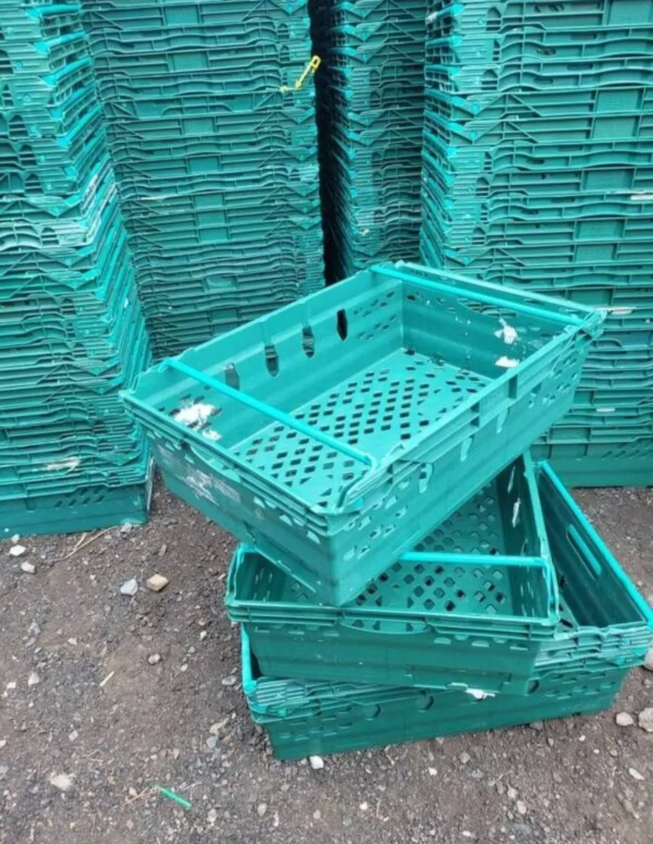 Storage stacking crates 1e each  excellent  value - Image 4