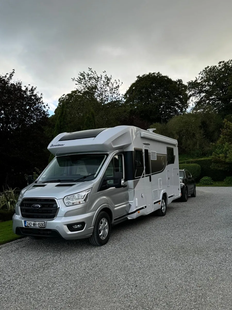 Camper Van - Image 1