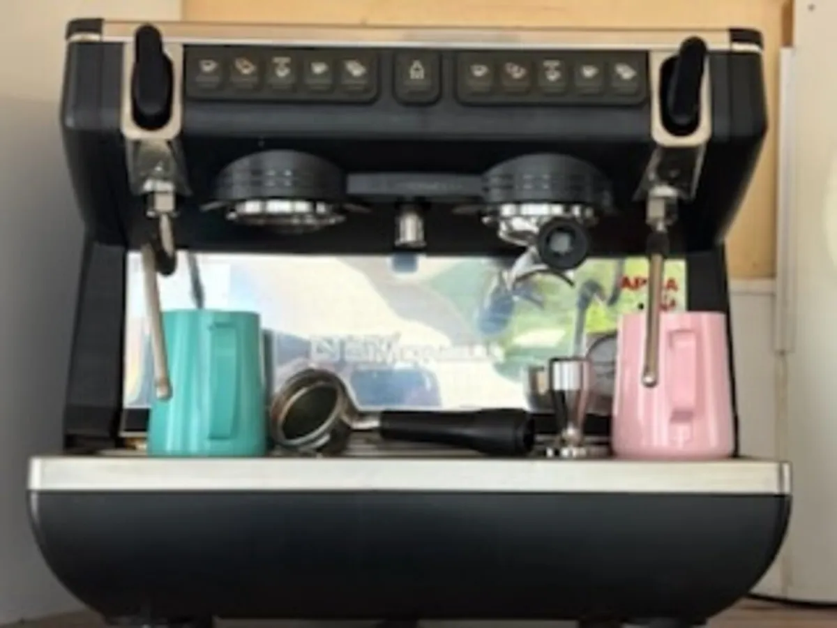 Coffee trailer - Image 3