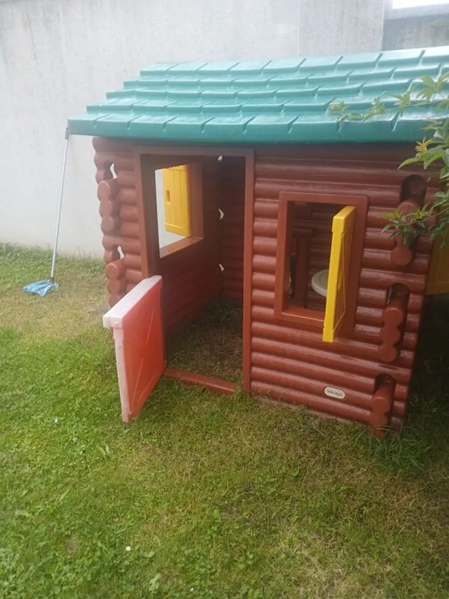 Little tikes log cabin - Image 2