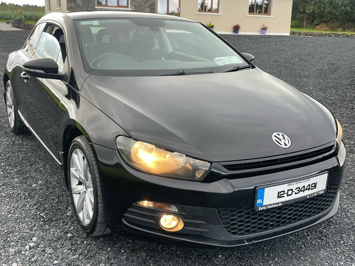 2012 Volkswagen Scirocco - Image 3