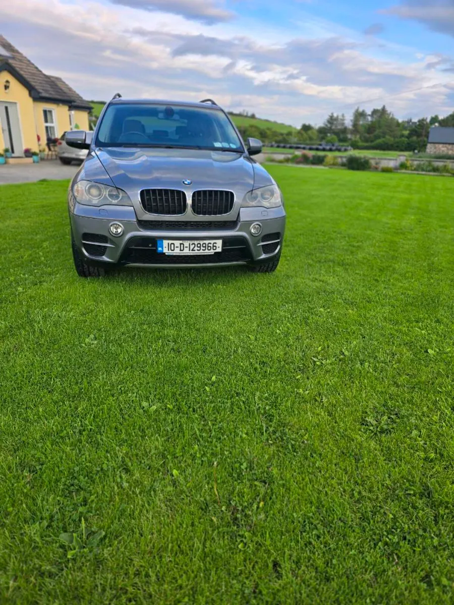 Bmw x5 - Image 1