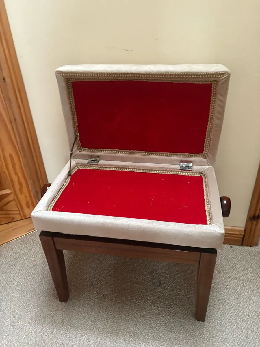 Piano stool - Image 3