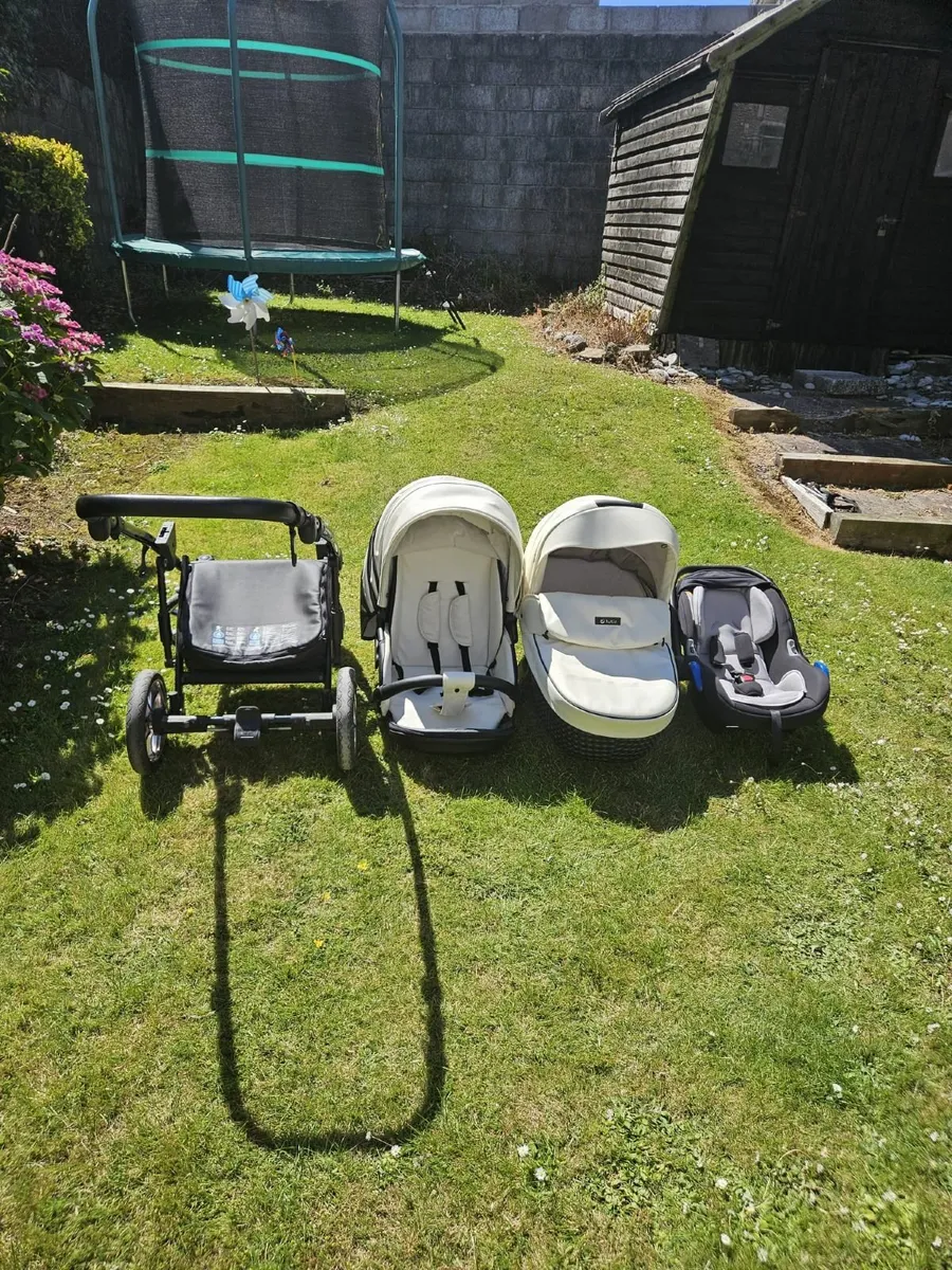 Baby Travel System - Image 2