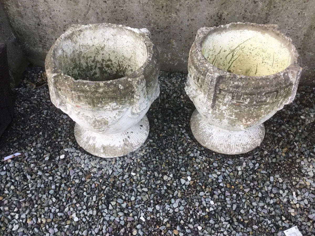 Concrete pots - Image 1