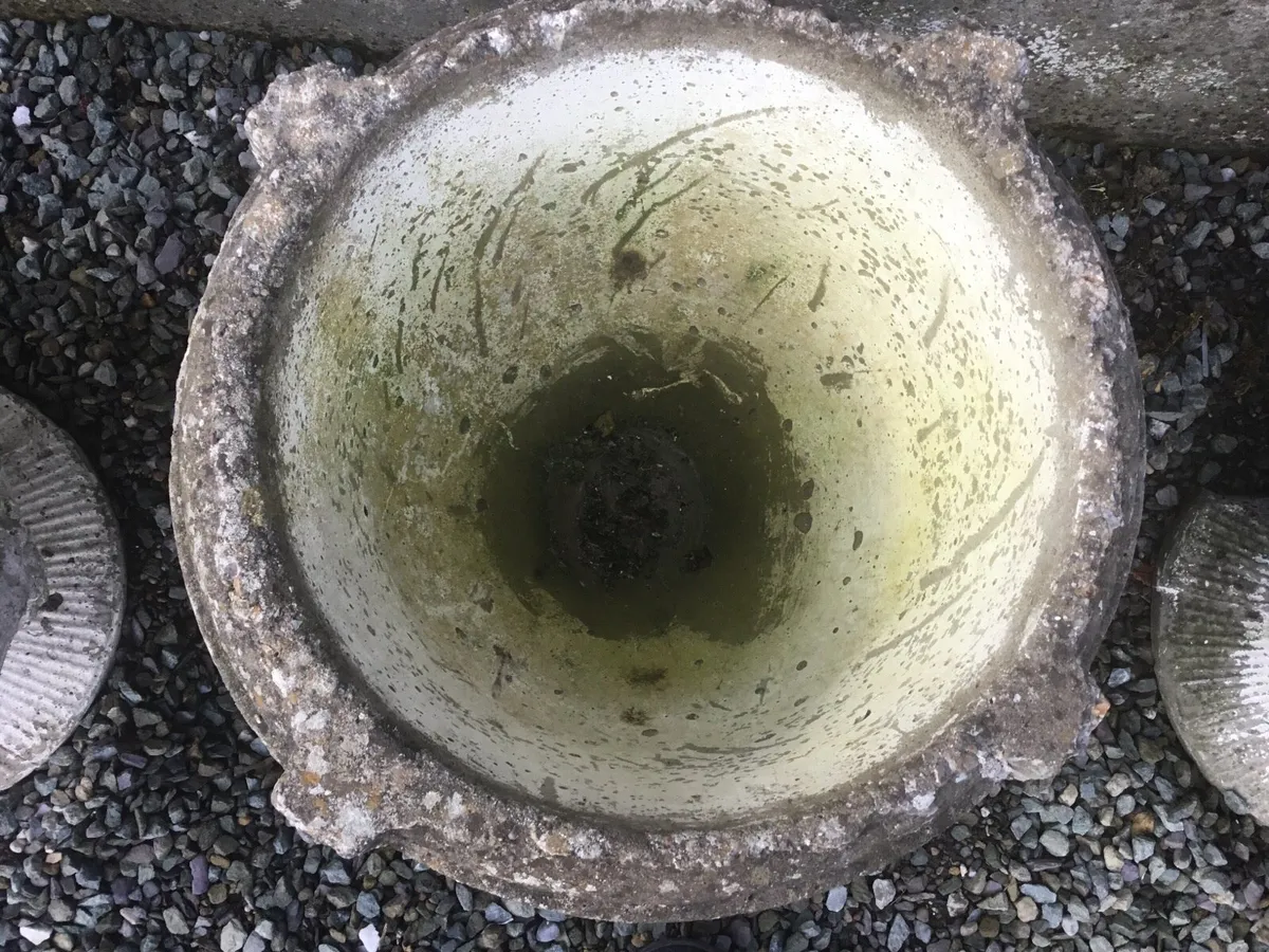 Concrete pots - Image 4