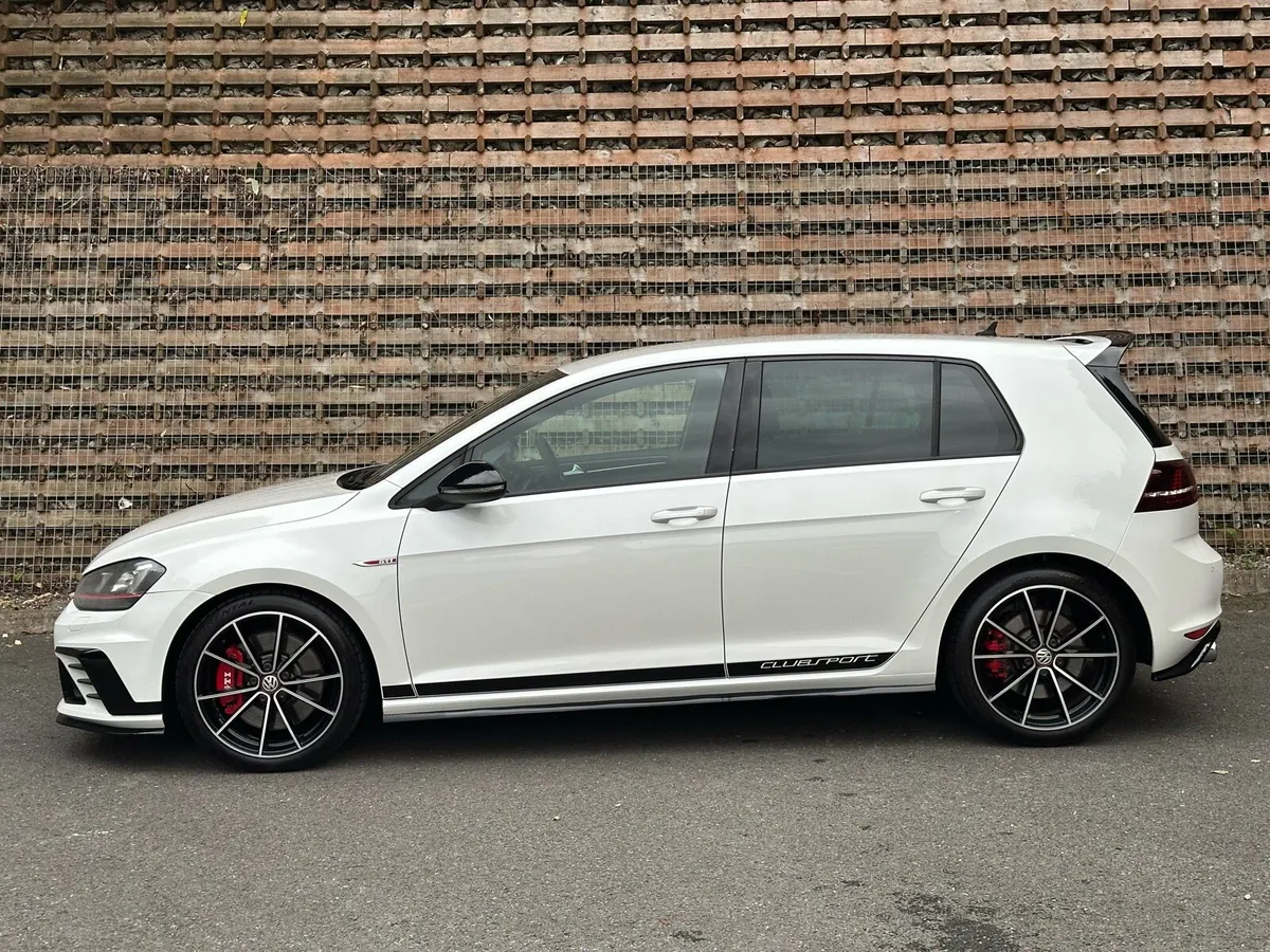 162 Vw Golf GTi **Clubsport Street Edition** - Image 2
