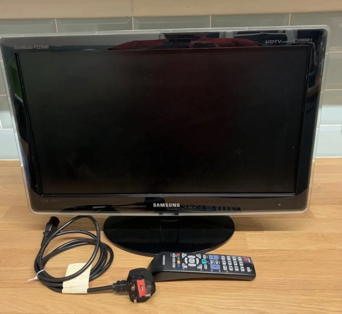 Tv monitor 22 inch
