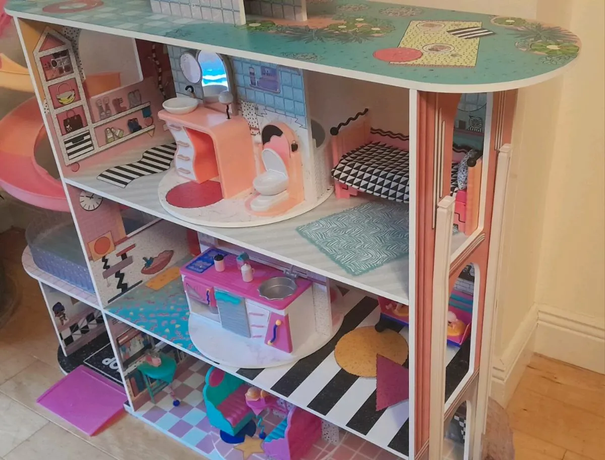 LOL Surprise Dollhouse. - Image 2