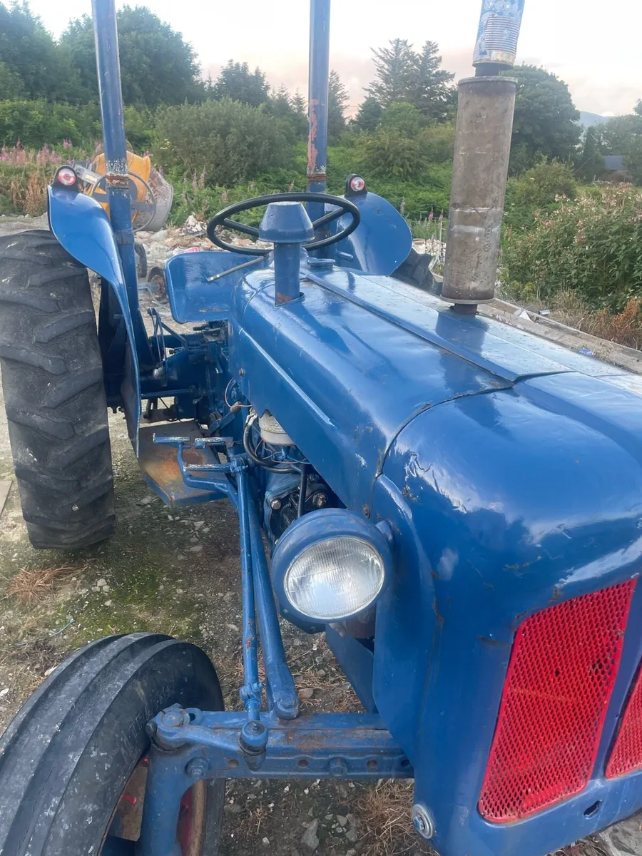 Fordson dexta - Image 1