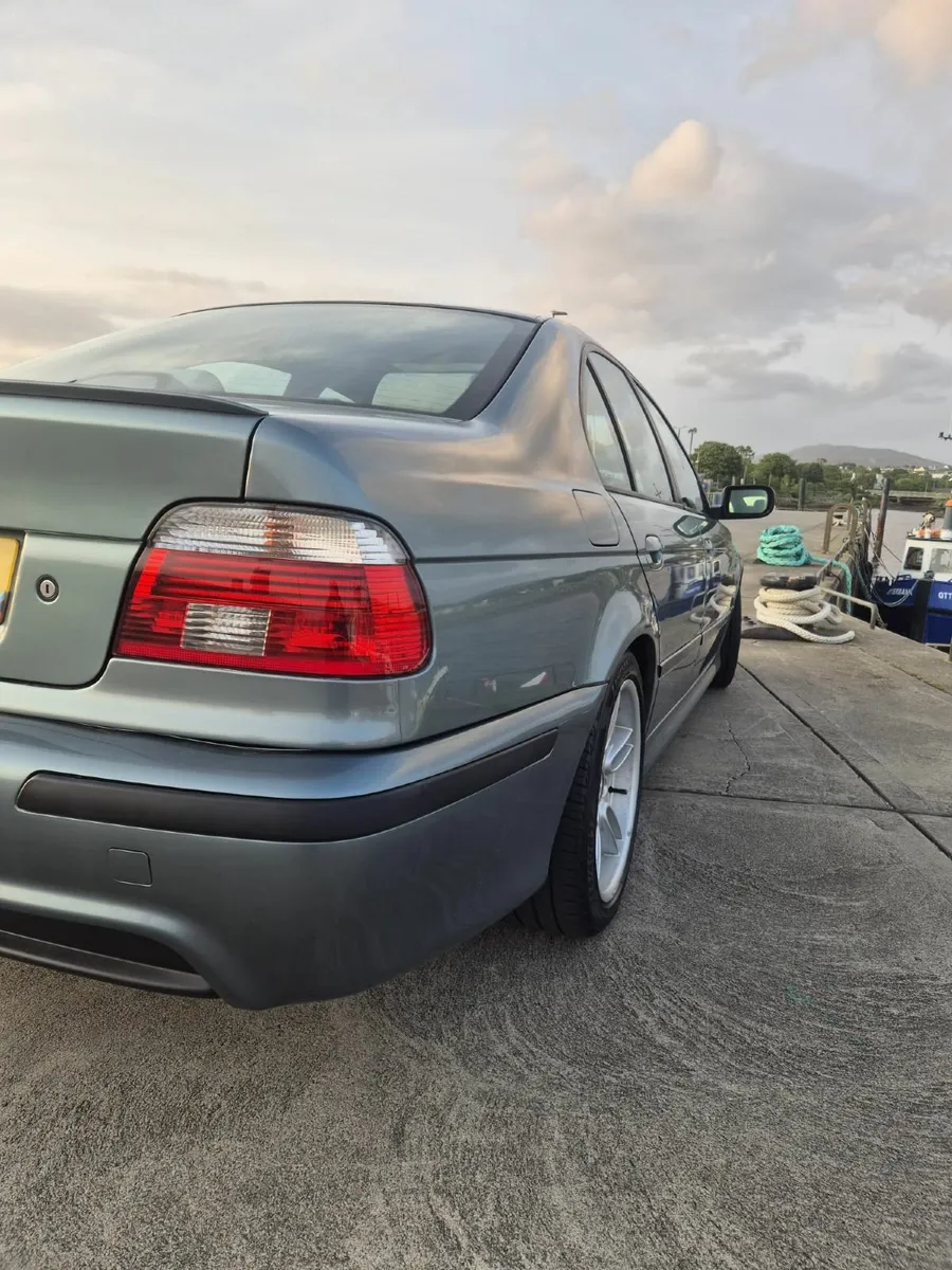 BMW 530D AUTO  DIESEL - Image 3