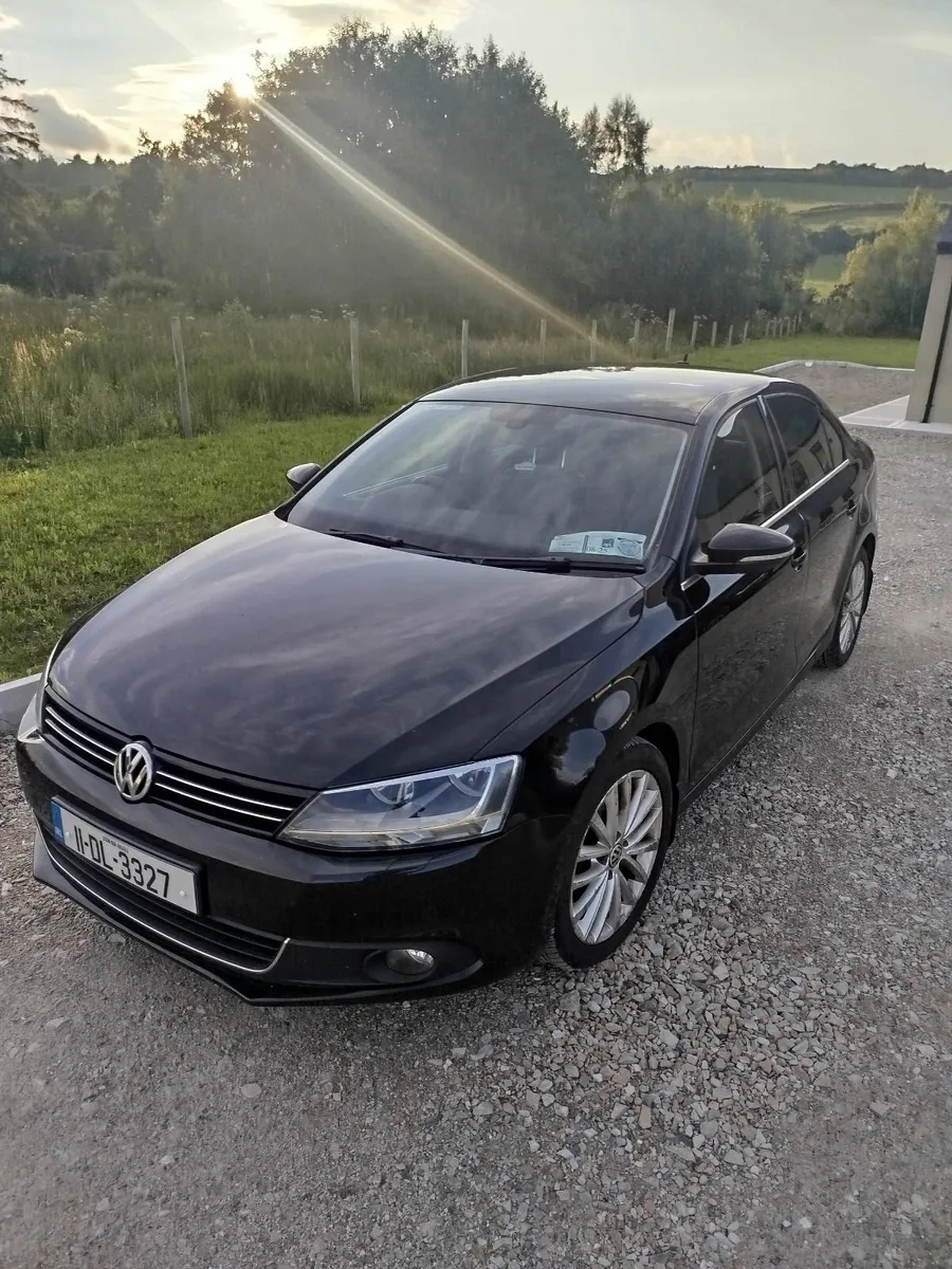 Volkswagen Jetta 2011 - Image 1