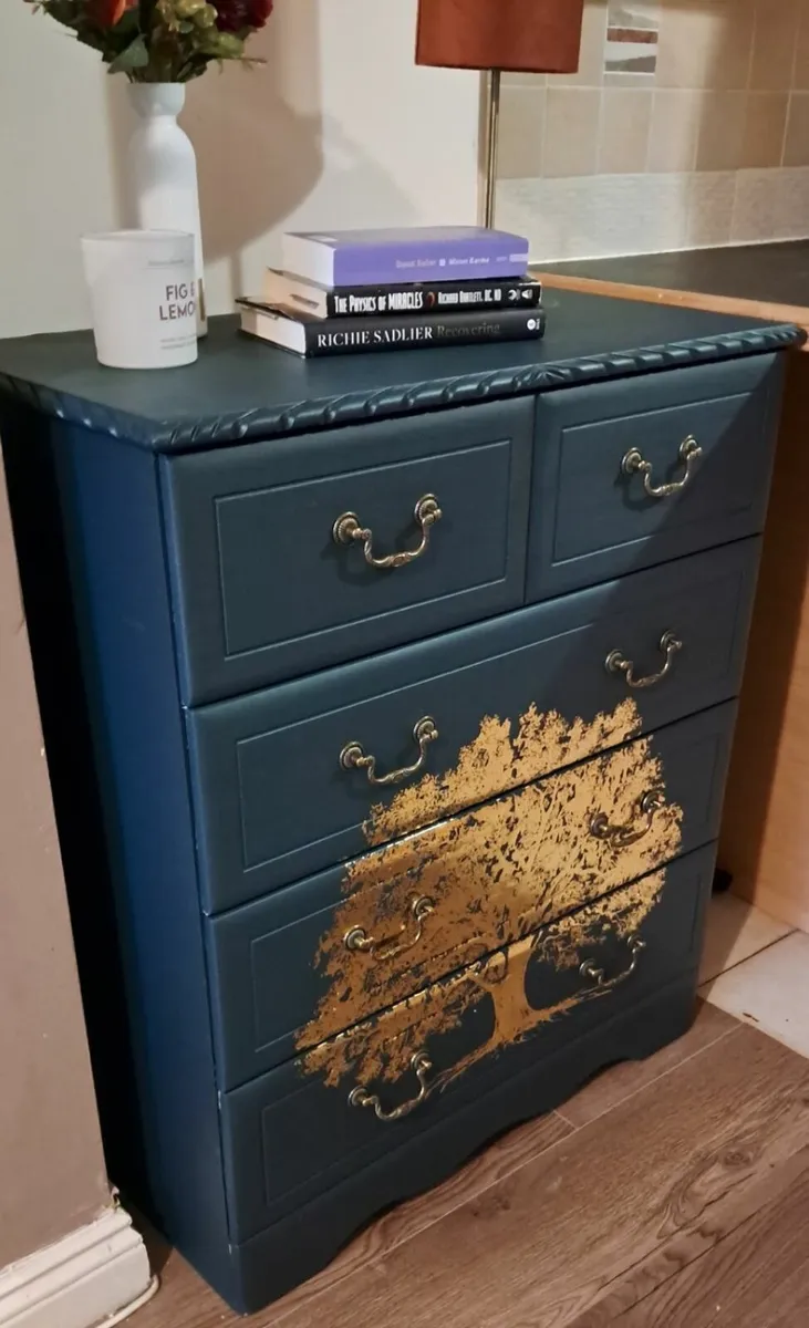 Chest of drawers - Image 3