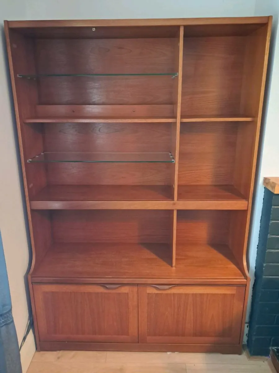 Miid century wall unit / sideboard / shelving - Image 1
