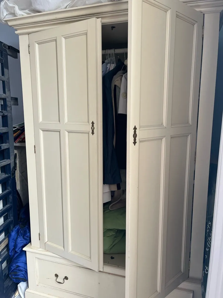 Shabby chic solid cream wardrobes x 2 - Image 3