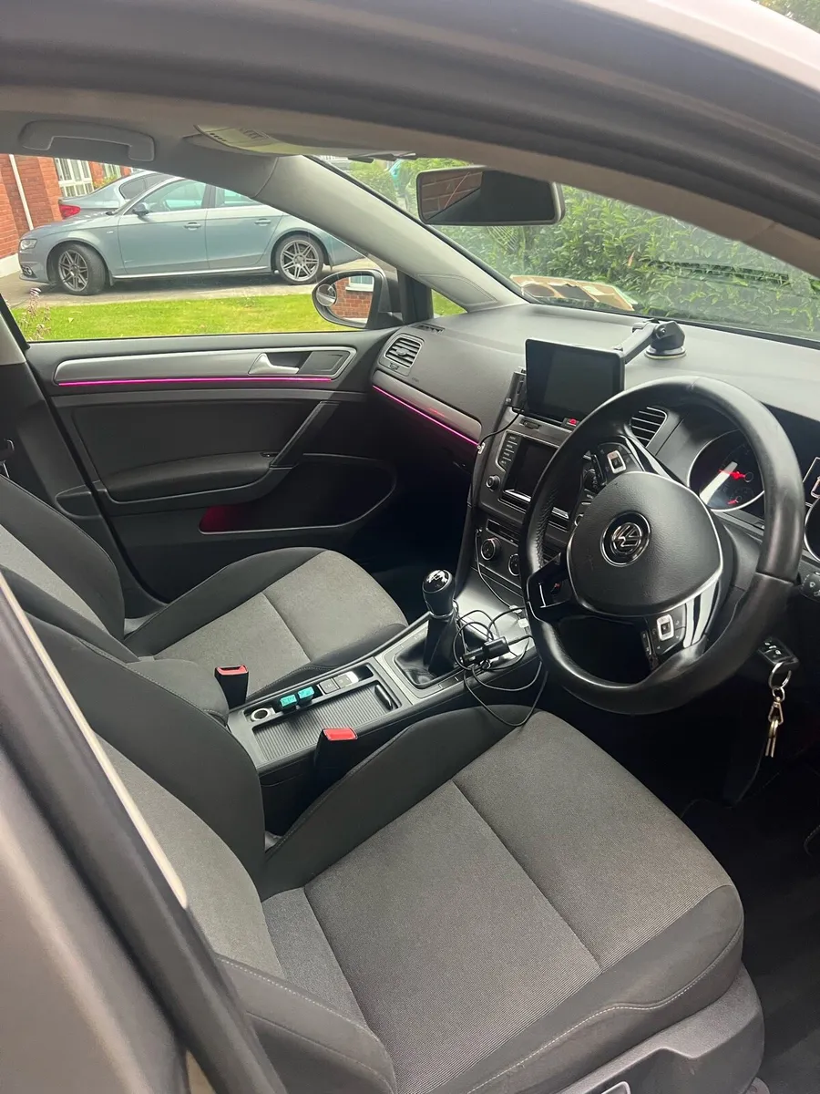 Mk 7 Volkswagen Golf - Image 4