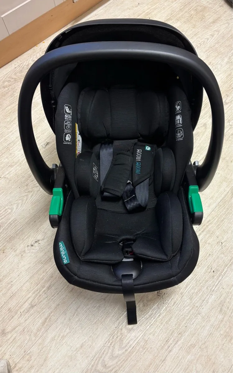 miniuno Recliniie R129 Car Seat