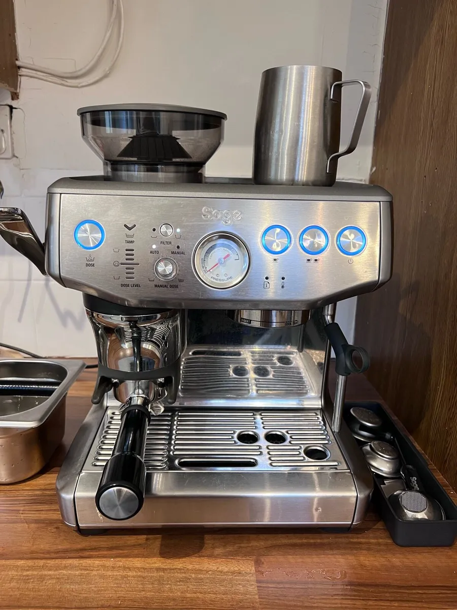 Sage - The Barista Express Impress Coffee Machine - Image 4