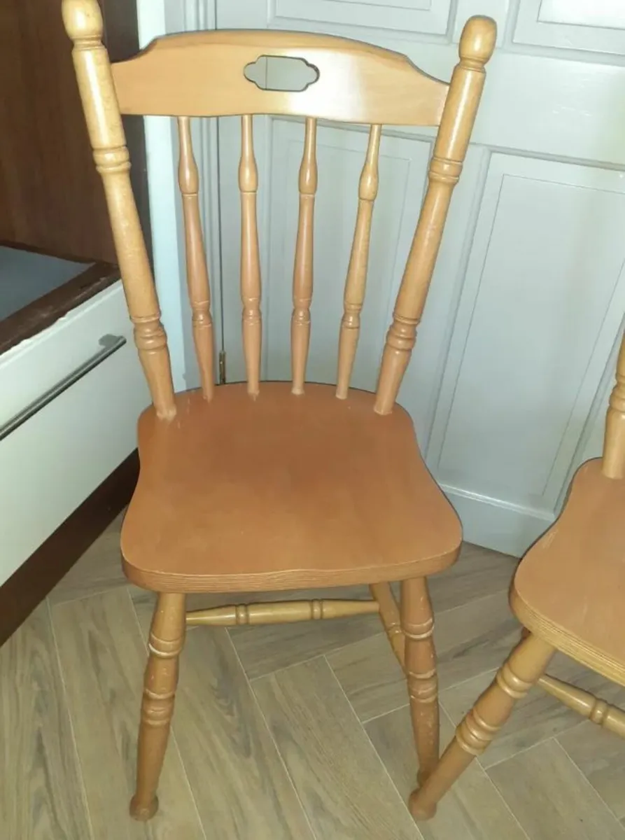 2 solid sturdy chairs selling together - Image 3