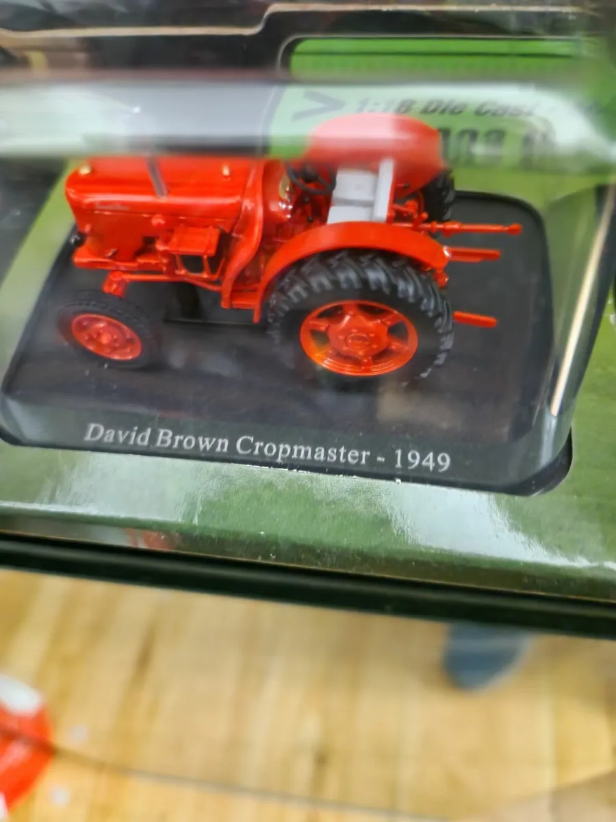 Corgi Atlas David Brown Tractor - Image 2