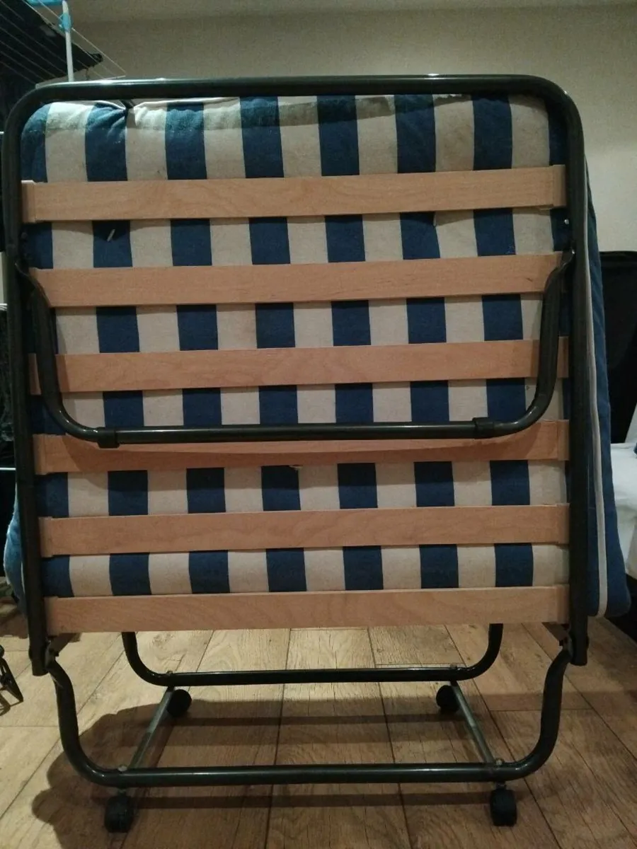 Bed - Image 4