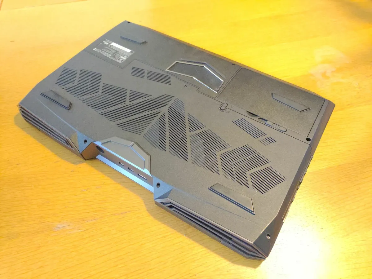 Desktop Replacement Gaming Laptop GTX1080 - Image 2