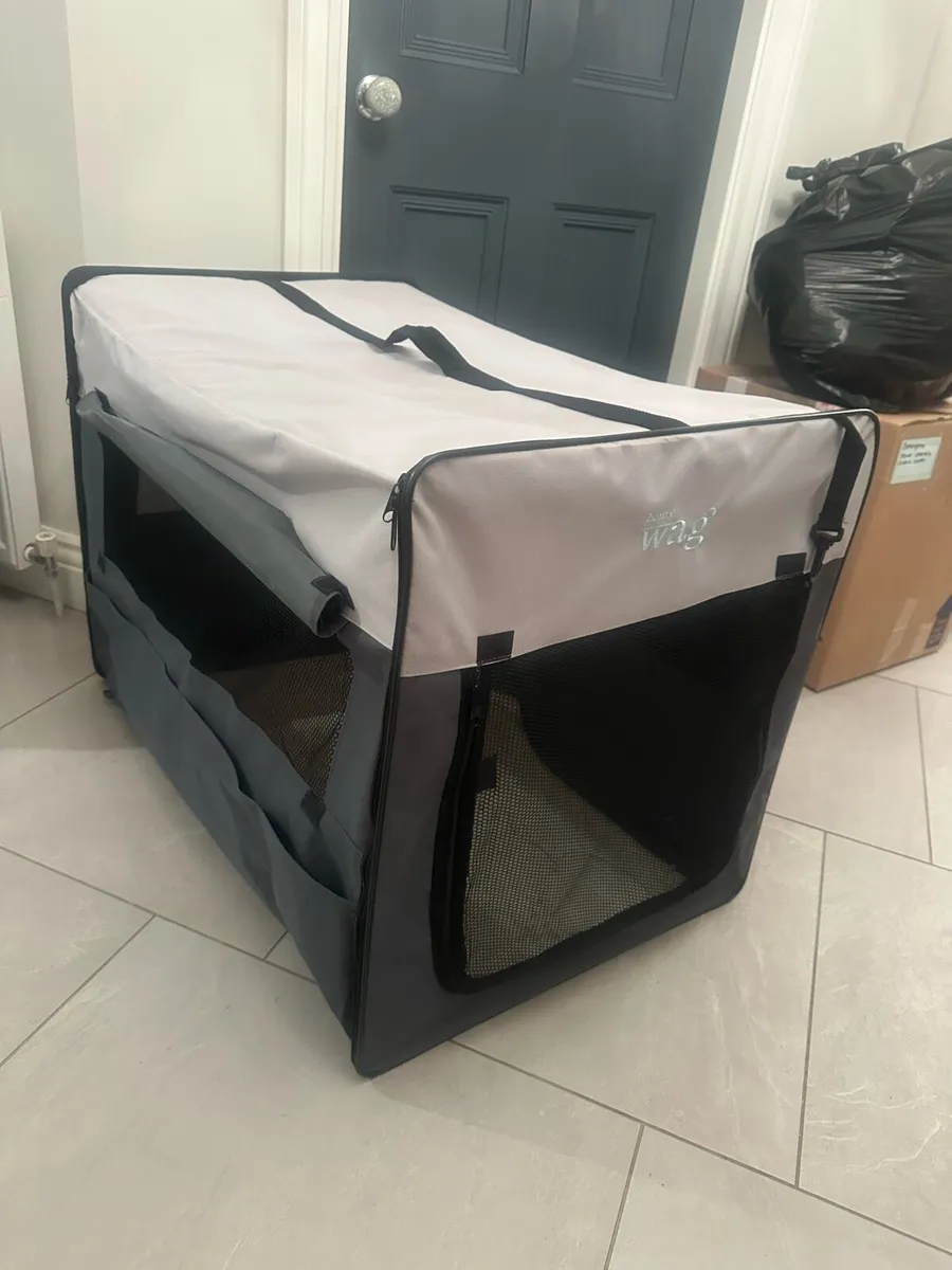 Dog crate - Image 1