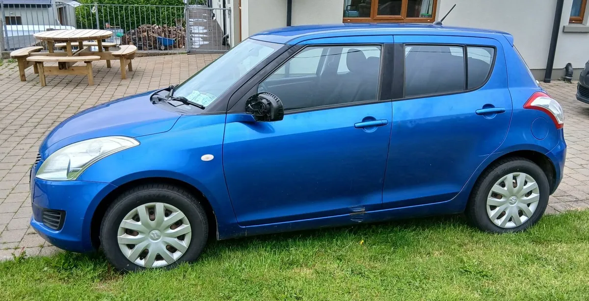 Suzuki Swift 2010 - Image 2