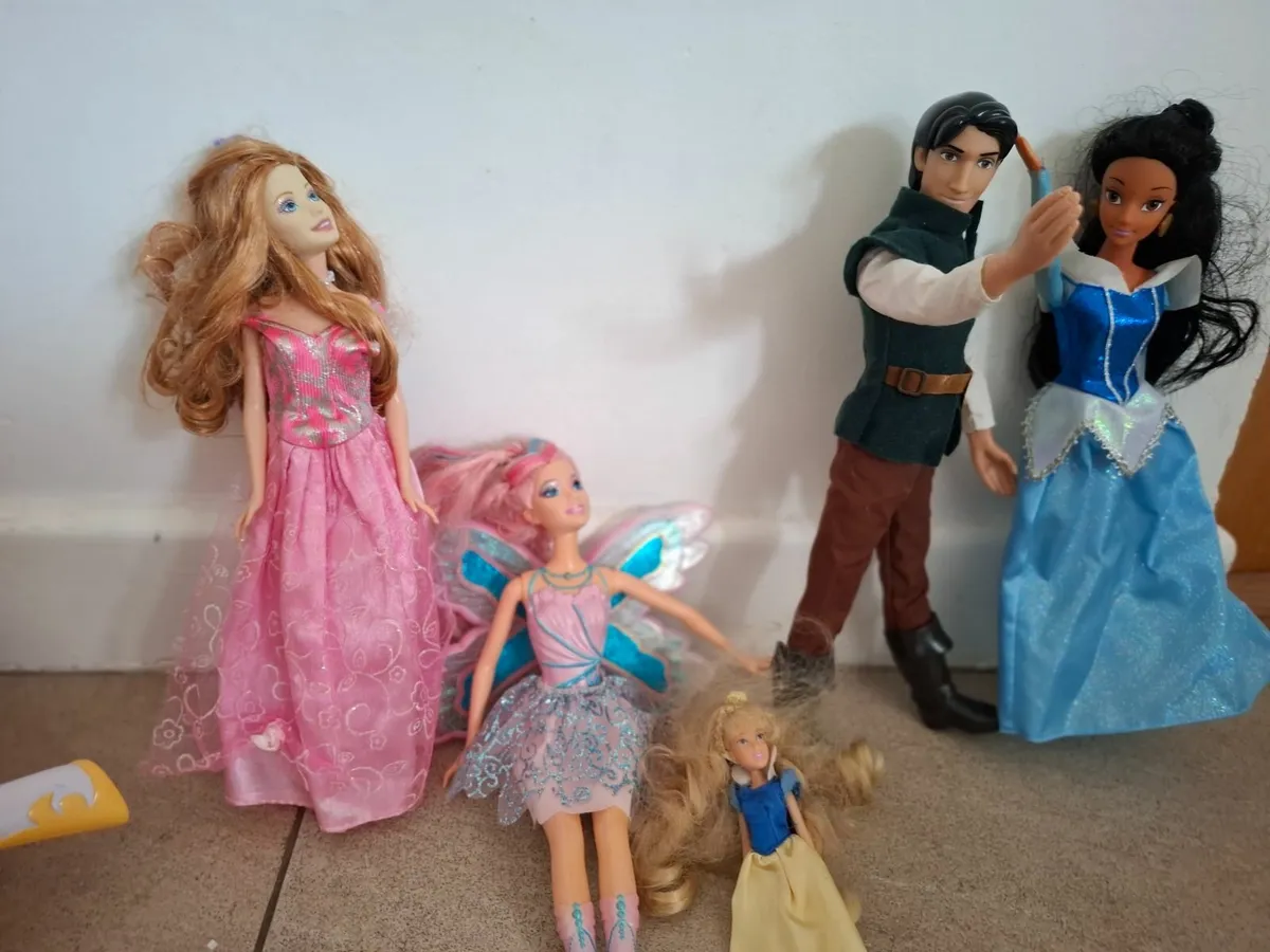Dolls - Image 1