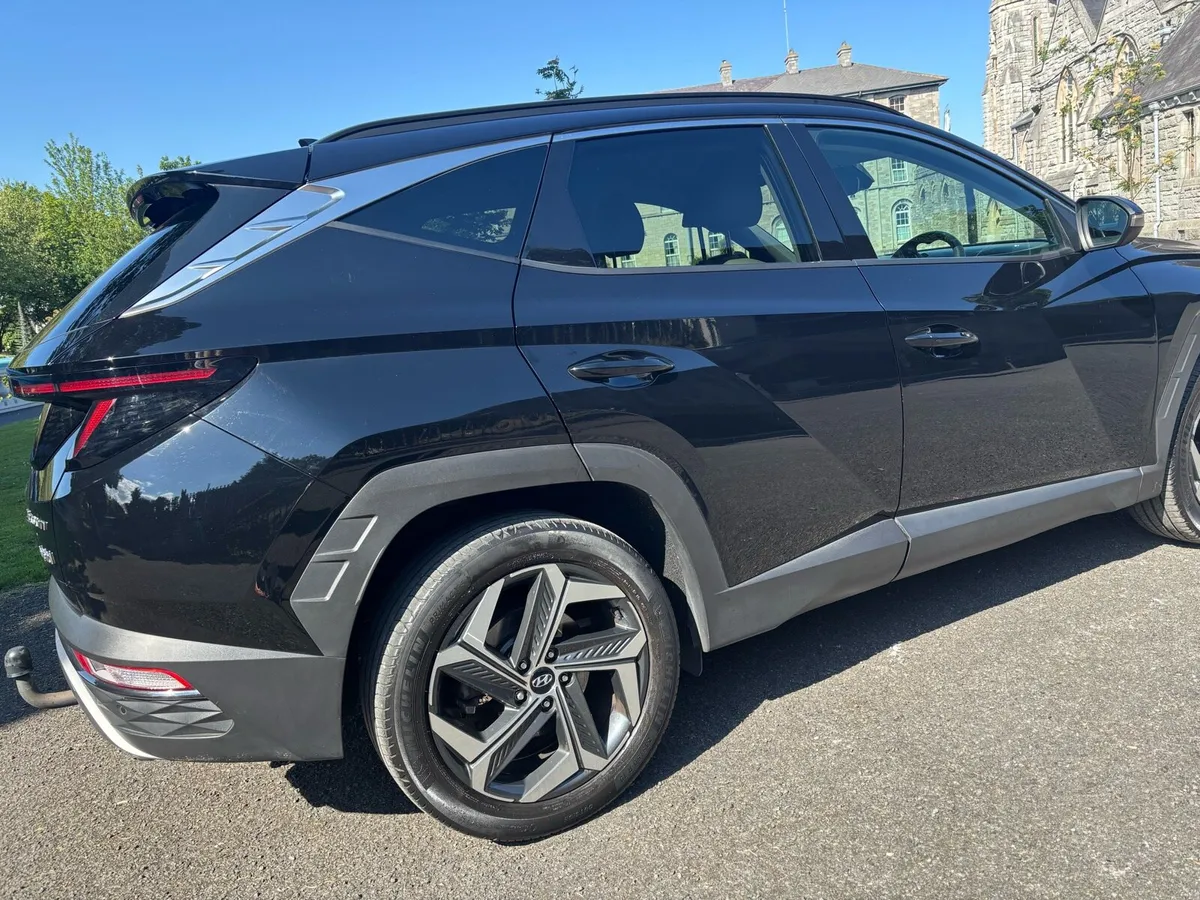 Hyundai Tucson Executive Plus TOP SPEC 1.6 Hybrid - Image 2