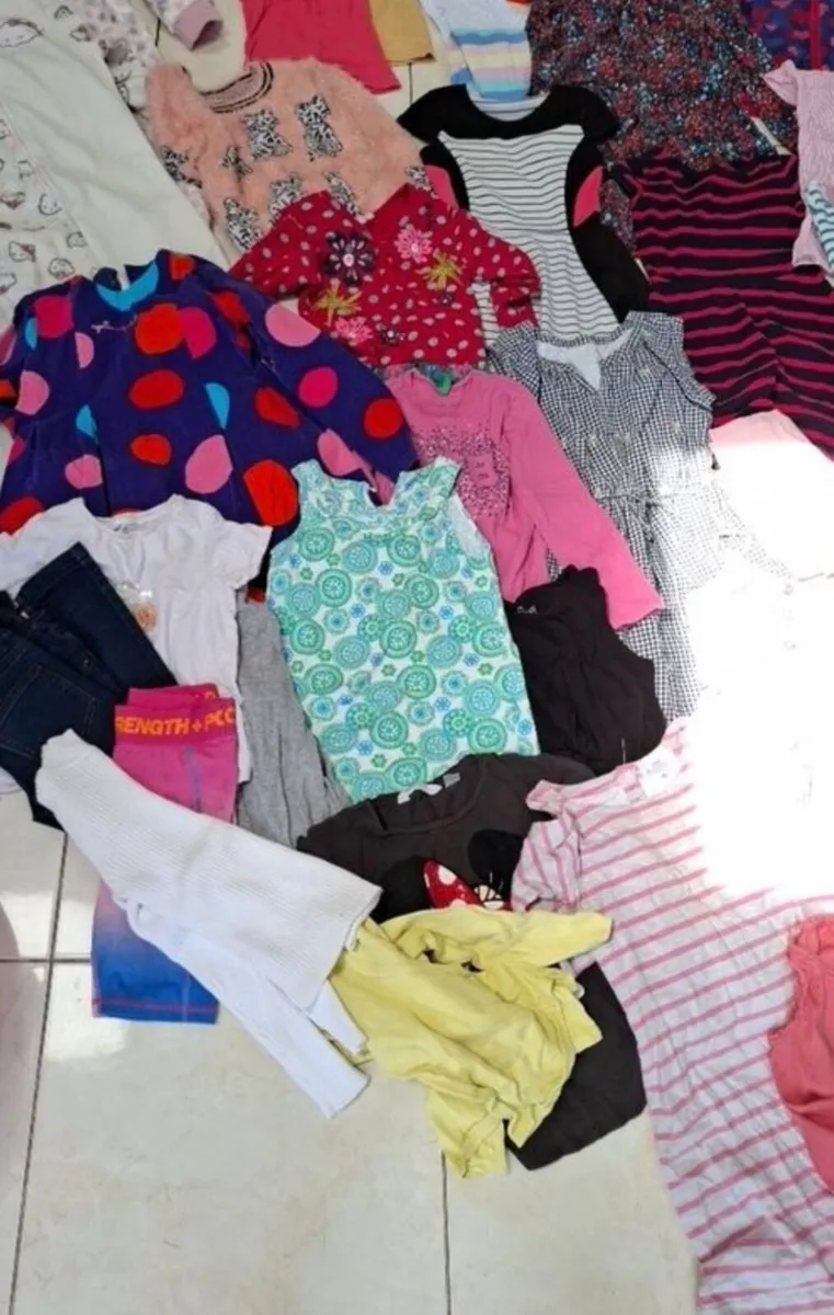 Girls clothes bundle age 6-7 - Image 4